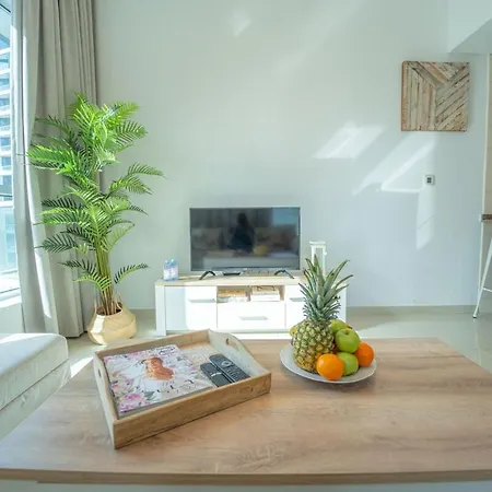 Aws Holiday Homes - Prime Apartment Near The Beach Dubai Exterior foto