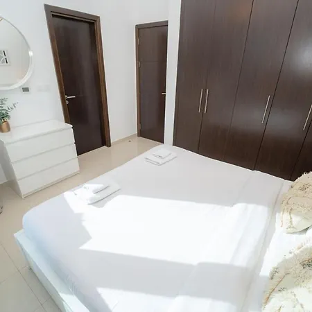 Aws Holiday Homes - Prime Apartment Near The Beach Dubai Exterior foto